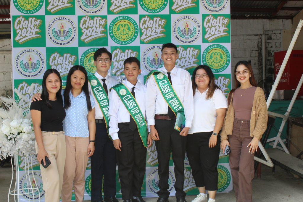 7th Senior High School Commencement Exercises and 9th Junior High School Completion Ceremony